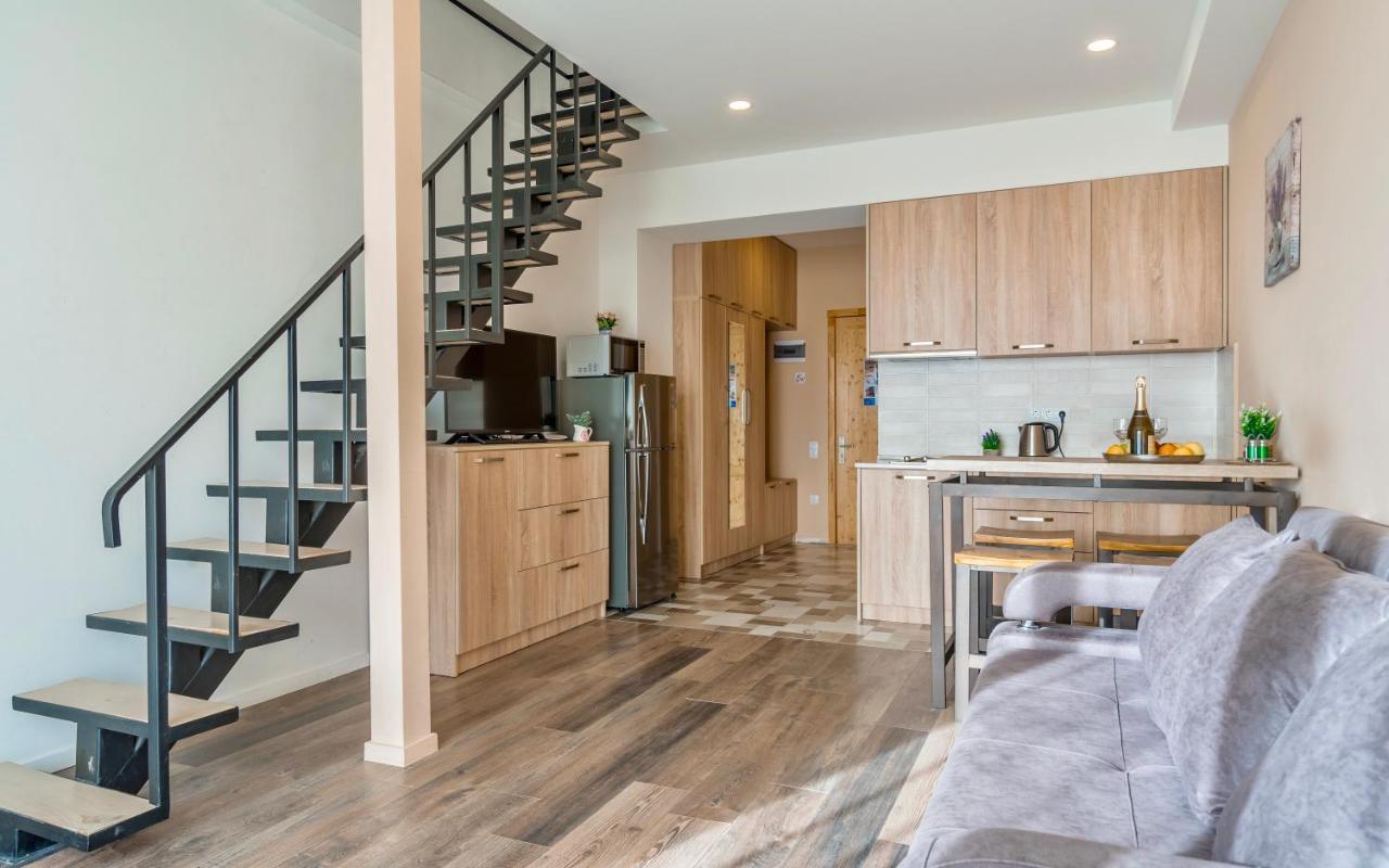 Gvc 3-room 412 New شقة